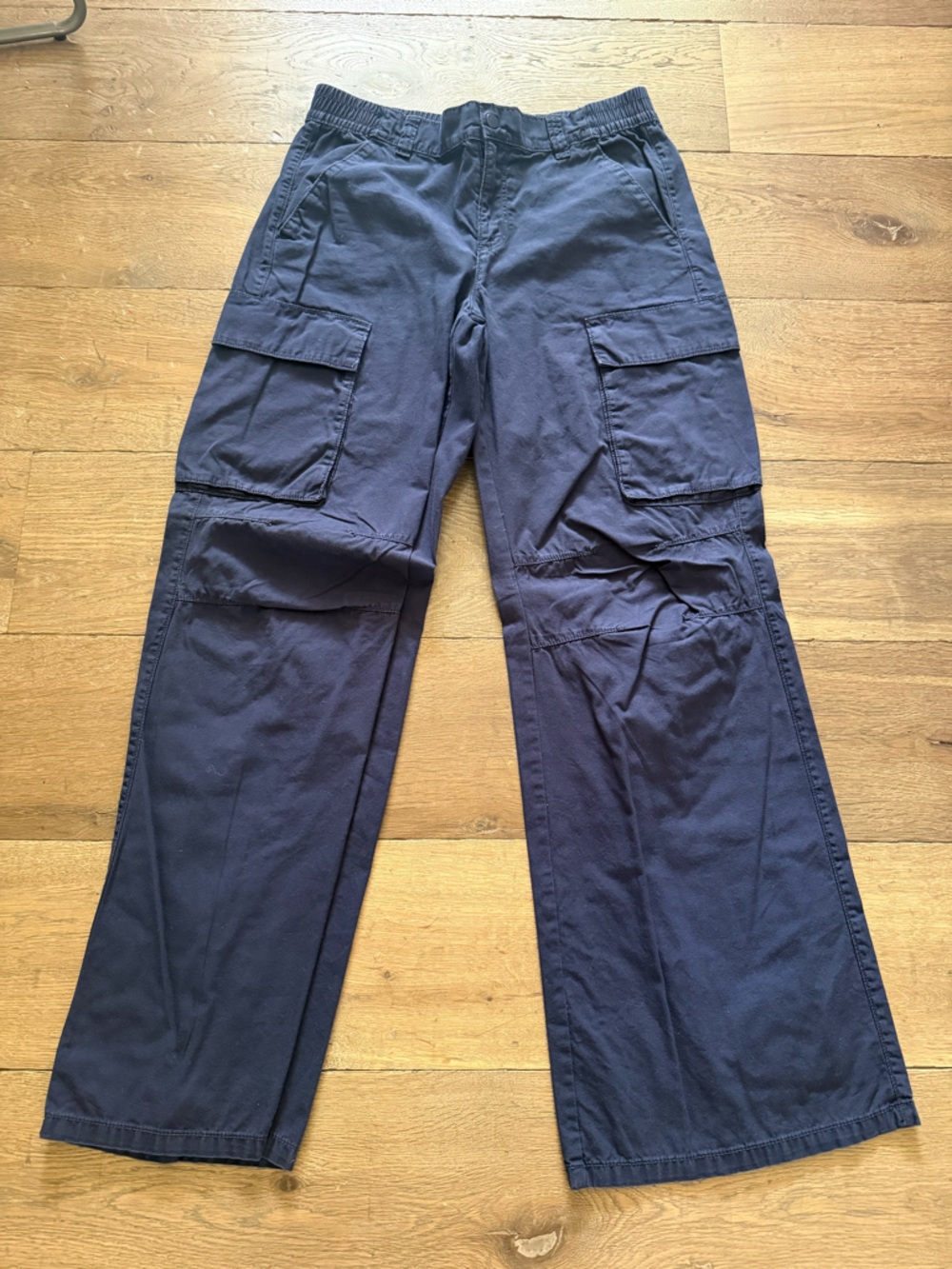 Women’s Old Navy Cargo Pants - Classic Utility Style